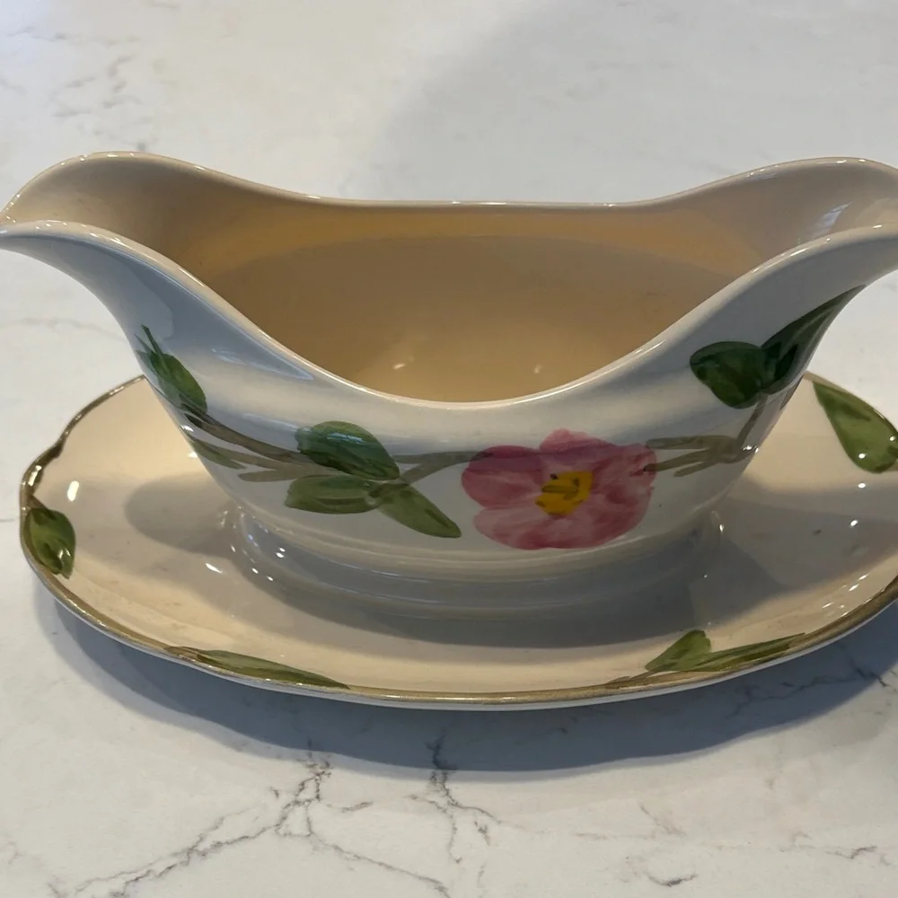 Franciscan Desert Rose Gravy Boat‎